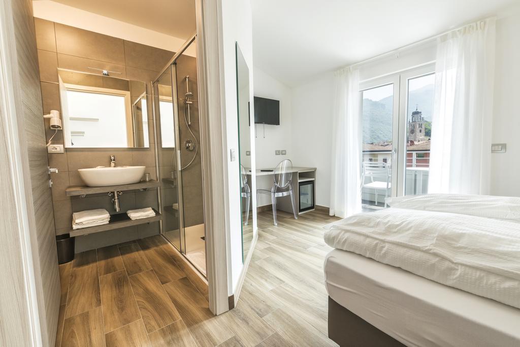 Albergo Garni Francesco Torbole Sul Garda Ngoại thất bức ảnh